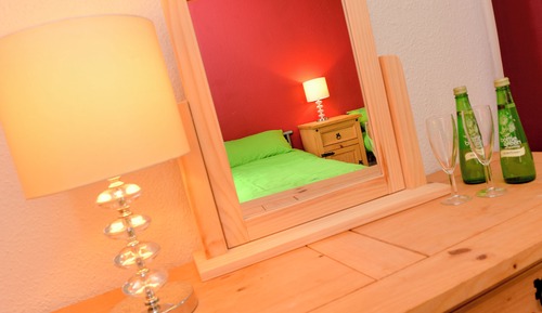 Room (3 Bed Double Private)