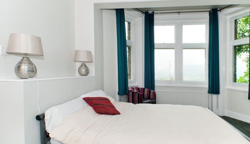 Room (Double Bed Private Ensuite)