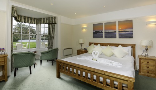 Superior Double Room, 1 King Bed, Jetted Tub
