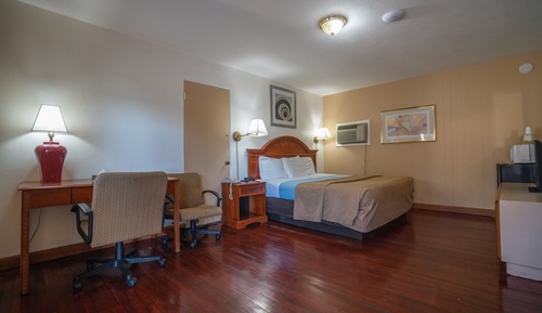 Standard Room, 1 King Bed