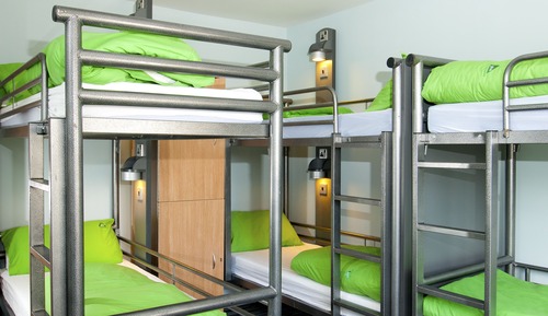 Room (6 Bed Private)