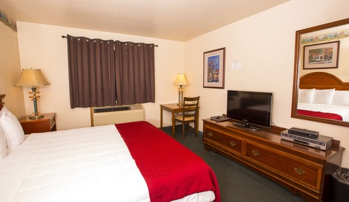 Suite, 1 Queen Bed, Jetted Tub