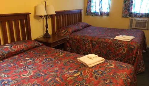 Standard Room, 2 Queen Beds
