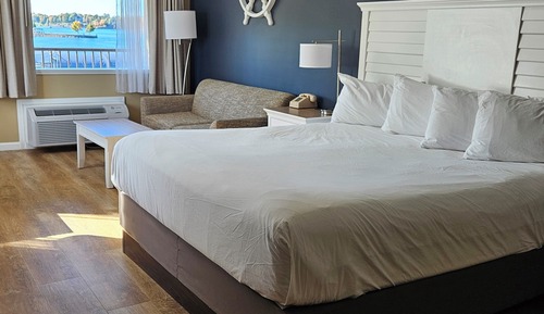 King Riverview in Sunset Harbor