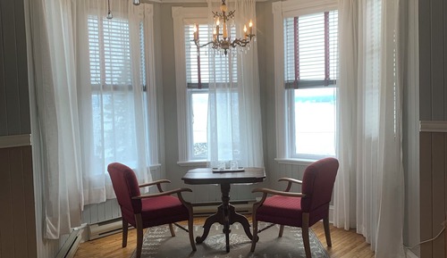 Classic Room, 1 Queen Bed, Bay View (Monseigneur)
