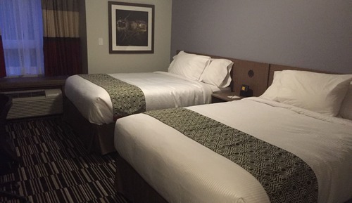 Room, 2 Queen Beds, Non Smoking