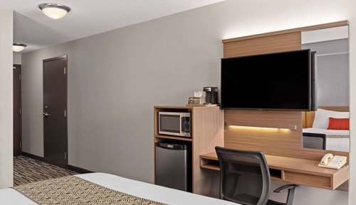 Room, 1 Queen Bed, Accessible, Non Smoking