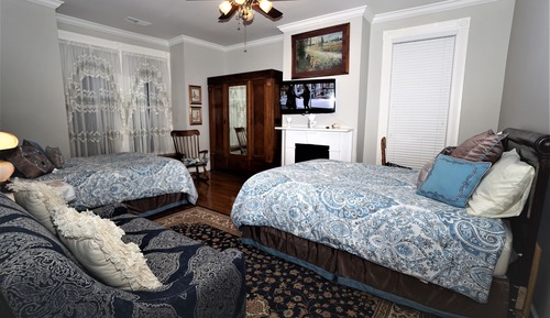 Room, 2 Queen Beds (Room 3, Washington House)