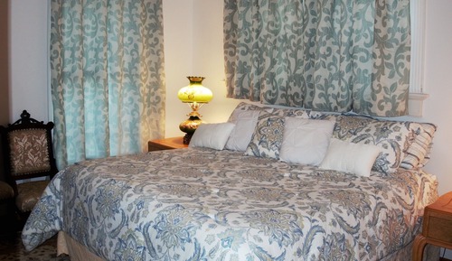 Room, 1 King Bed, Ground Floor (Room 8, Guest House)