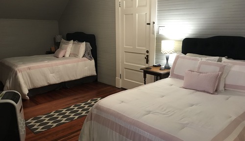 Room, 2 Double Beds, Private Bathroom