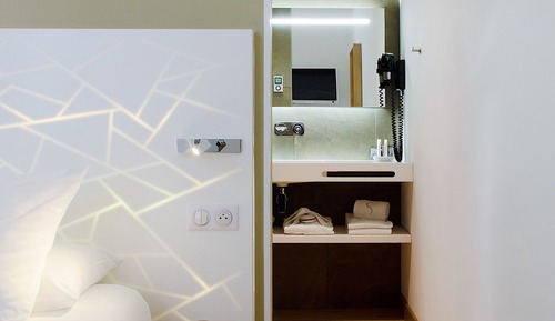 Comfort Room