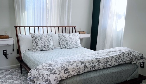 Deluxe Suite, Multiple Beds, 2 Bathrooms (Pet Friendly)