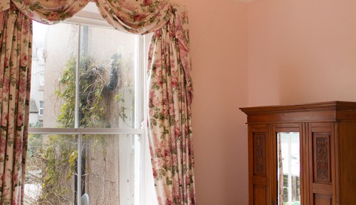 Standard Triple Room, Ensuite