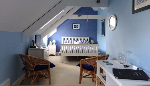 Double Room (Tristan)