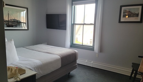 Room, 1 Queen Bed, Island view