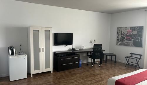 Superior Room, 1 Queen Bed, Accessible (Hotel)