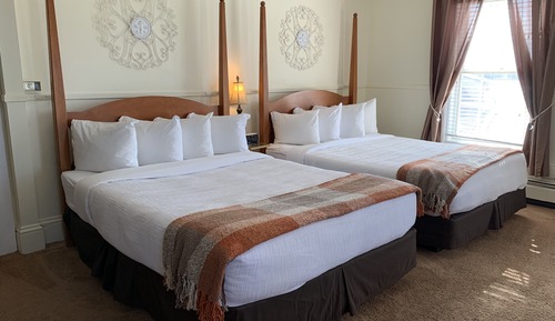 Panoramic Quadruple Room, 2 Queen Beds, Non Smoking, Ensuite