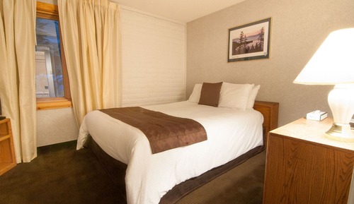 Standard Condo, 1 Bedroom, Kitchen, Mountainside