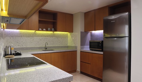 Suite, 1 Bedroom, City View (Dining)