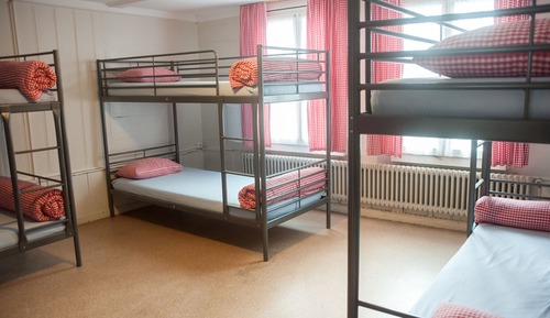  6 Bedded Mix Dorm Shared Bathroom