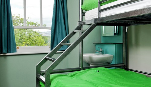 Room (3 Bed Double Private)