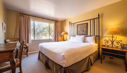 Room (Quail Hollow Casita 1 Bedroom)