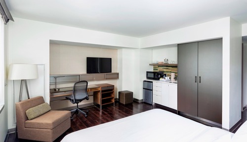 Traditional Room, 1 King Bed