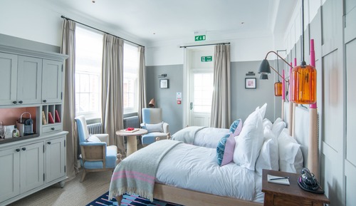 Deluxe Double or Twin Room