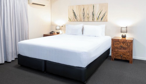 One Bedroom Accessible Apartment