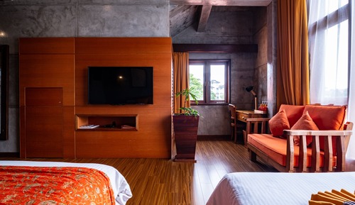 Deluxe Studio, 1 Bedroom, Bathtub, City View