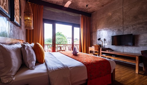 Superior Double Room, 1 King Bed, Bathtub, City View