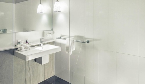 Superior Room, 1 King Bed