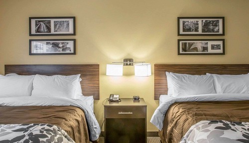 Room, 2 Queen Beds, Accessible, Non Smoking