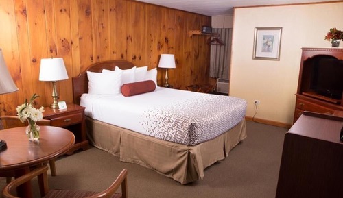 Classic Room, 1 King Bed