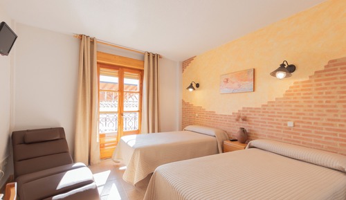 Triple Room