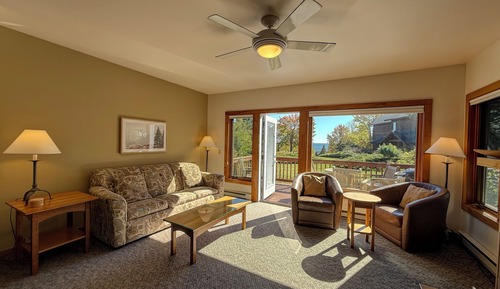 Condo (Hillside 2 Bedroom)