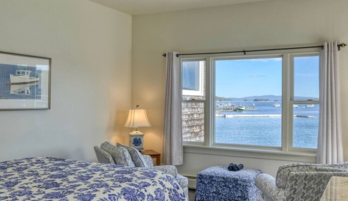 Double Room, 1 Queen Bed, Sea View (The Timberwind)