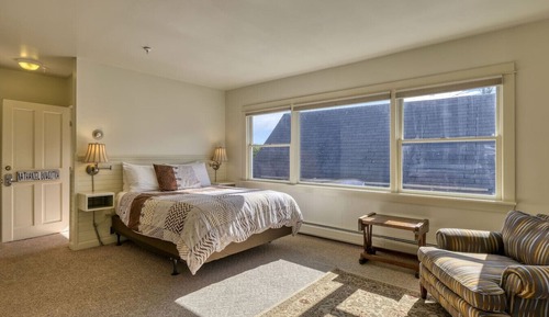 Double Room, 1 Queen Bed (The Nathaniel Bowditch)