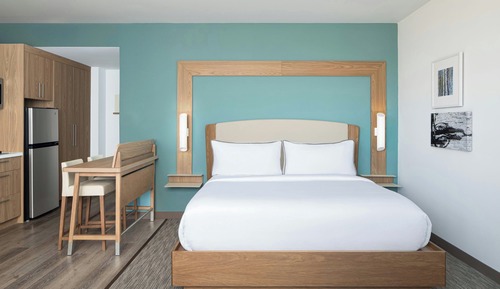 Studio, 1 King Bed