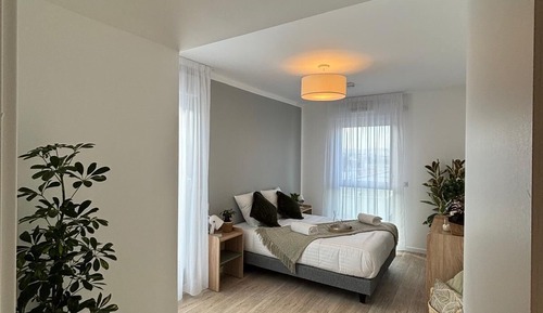 Family Apartment, Balcony
