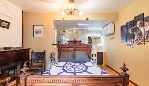 Standard Double Room, Private Bathroom, Park View