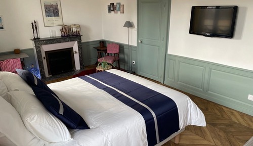 Deluxe Double Room, City View