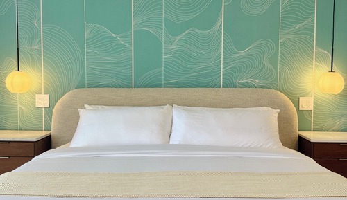 Panoramic Oceanview Studio Suite, 1 King Bed and 1 Sofa bed, Full Kitchen, 5-Minute Walk to Beach