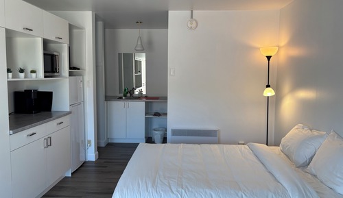 Double Room, 1 Double Bed