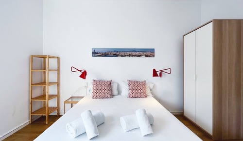 Apartment (4 Bedrooms)