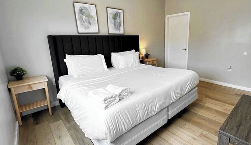 Family Townhome, 3 Bedrooms, Patio