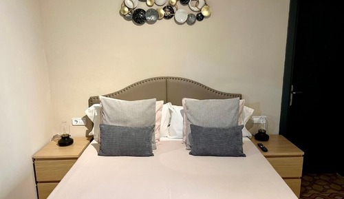 Comfort Quadruple Room, Balcony