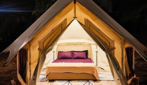 Comfort Tent, Garden View