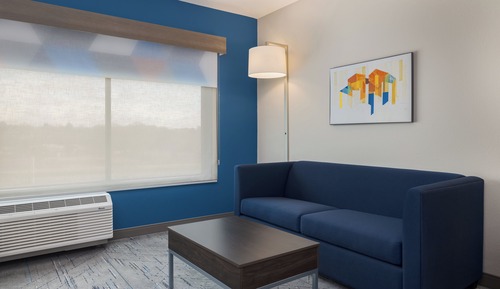 Suite, 2 Queen Beds, Accessible (Communications)