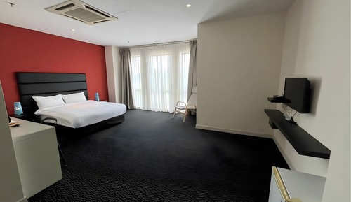 Deluxe Room, 1 Queen Bed